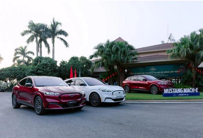 Chạy thử Ford Mustang Mach-E: 'Nết chạy' khác hẳn xe điện thường, nhưng bớt phần 'ngựa hoang'